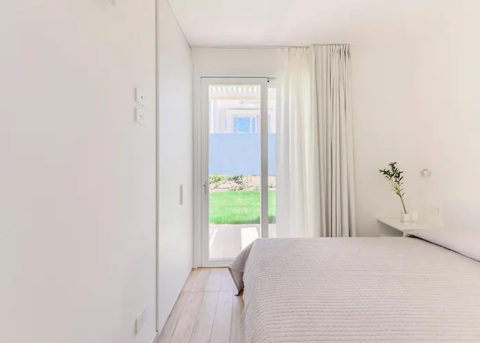 Stunning Capo Falcone Charming For 4 People B4p Bilo4 Premium Apartament *