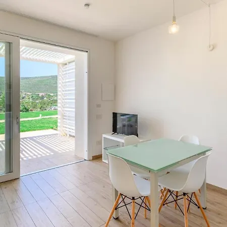 Stunning Capo Falcone Charming For 4 People B4p Bilo4 Premium Apartment *